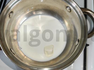 Sūrio padažas su česnaku ir žolelėmis Žingsnis 1