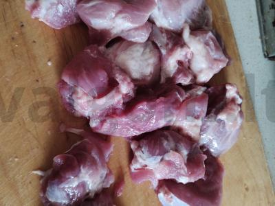 Aštri kiauliena medaus padaže Žingsnis 1