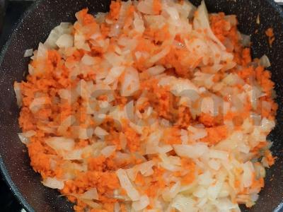 Žirnių sriuba su mėsos sultiniu Žingsnis 4