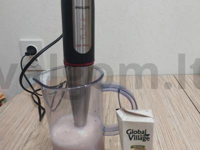 Braškių-bananų kokteilis Žingsnis 4