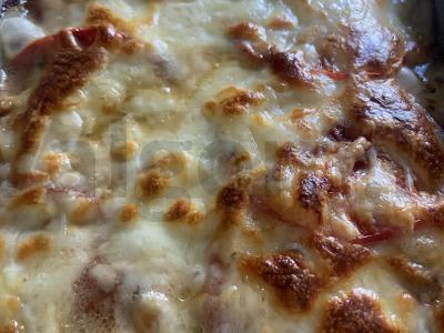 Kiauliena po šubele pagrindine nuotrauka