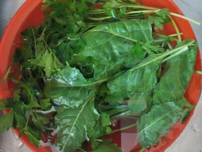 Žaliasis padažas „Sveikata“ Žingsnis 1