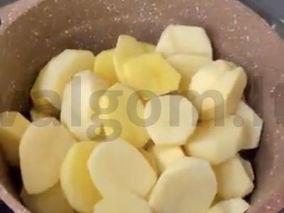 Kepsnys su faršu ir prieskoniais Žingsnis 1