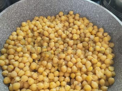 Avinžirniai su grybais, daržovėmis ir žolelėmis Žingsnis 4