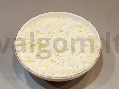 Salotas „Mįslė“ su greitai paruošiamais makaronais pagrindine nuotrauka