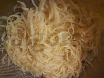 Naminių makaronų apkepas Žingsnis 3