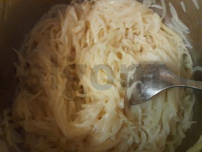 Naminių makaronų apkepas Žingsnis 4