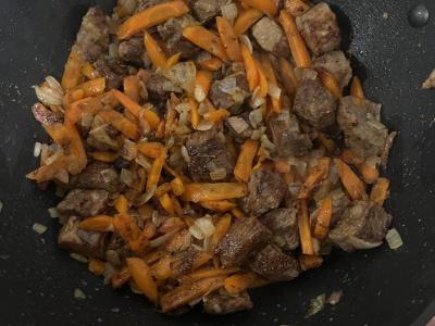 Plovas su jautiena „Vienas kilogramas“ Žingsnis 9