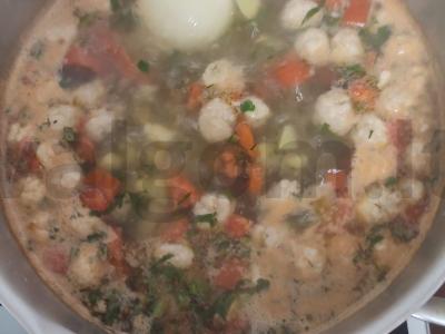 Vištienos kukulių sriuba „Vaikų stovyklos“ Žingsnis 7