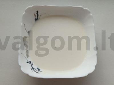 Švelni vištiena grietinės padaže Žingsnis 2