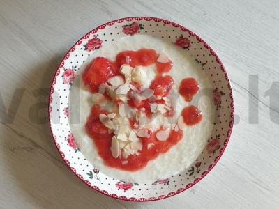 Ryžių košė su braškių piurė ir migdolų dribsniais Žingsnis 4