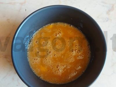 Kiaušinienė su pomidorais kinų stiliumi Žingsnis 1