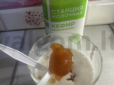 Kefyro ir vaisių kokteilis Žingsnis 2