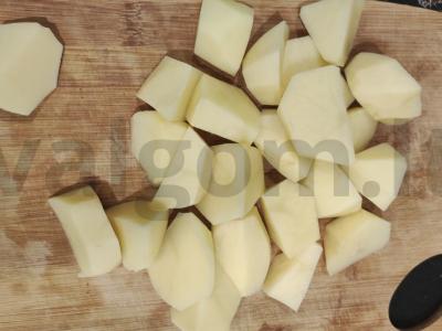 Daržovių troškinys su elnienos mėsa, paruoštas lėtoje viryklėje Žingsnis 7