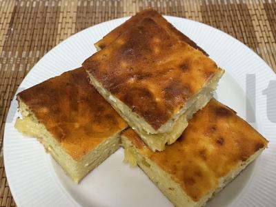 Varškės pyragas su konservuotais ananasais pagrindine nuotrauka