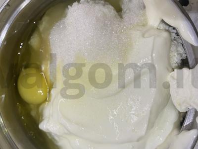 Grietinėlės pyragas su varške Žingsnis 1