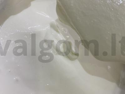 Grietinėlės pyragas su varške Žingsnis 3