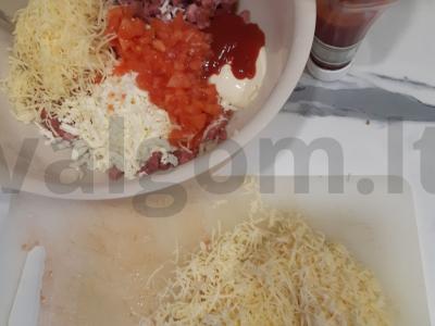 Mini pica iš sumuštinių „Minutka“ Žingsnis 1