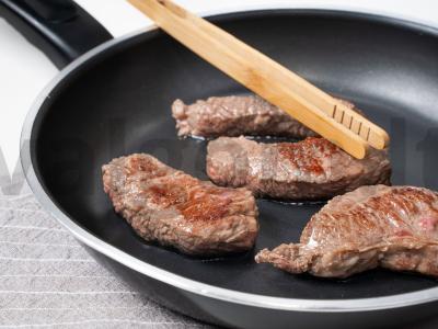 Kalakutienos filė sriuba su elnienos mėsa Žingsnis 1