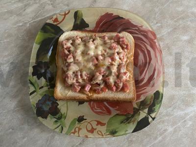 Sultingas tostukas „Raudonoji strėlė“ vakarienei pagrindine nuotrauka