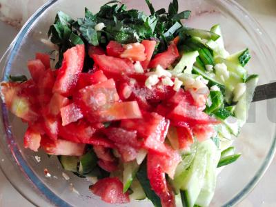 Daržovių salotas su kolrabi Žingsnis 4