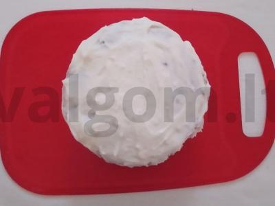 Skani Velykų tortas-kulichas pagrindine nuotrauka