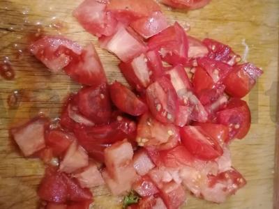 Salotas „Paukščių širdis“ su vištiena ir sausainiais Žingsnis 3