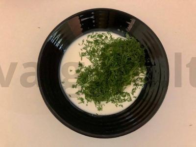 Greitas salotas su marinuotais grybais ir kietuoju sūriu Žingsnis 2