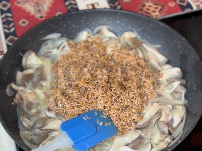 Pusryčių kviečiai su grybais Žingsnis 3