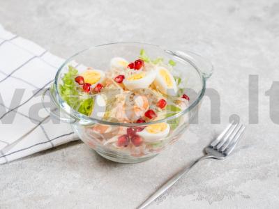 Šventinis porcijinis salotas kremankose su krevetėmis pagrindine nuotrauka