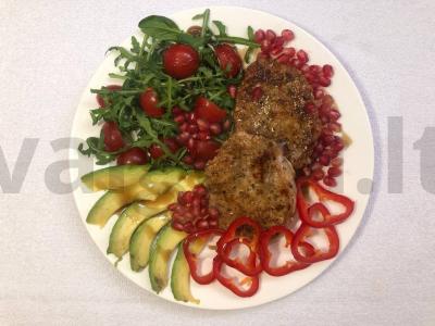 Skani kiauliena granatų padaže pagrindine nuotrauka