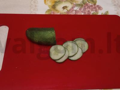 Bandelė su agurkais ir sūriu Žingsnis 3