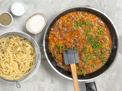 Paprastas bolonjezo spageti receptas Žingsnis 2