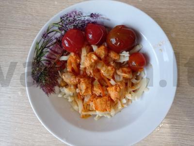 Vištienos padažas pagrindine nuotrauka