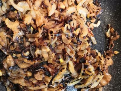 Keto jautiena su adžika Žingsnis 3