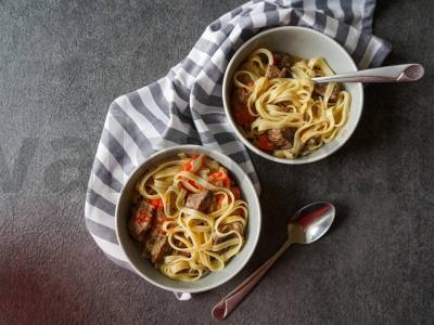 Jautiena su daržovėmis ir makaronais Žingsnis 7