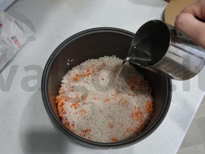 Kiaulienos plovas su daržovėmis lėtoje viryklėje Žingsnis 5