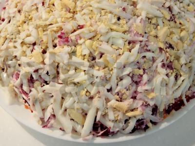 Sluoksniuotas salotas „Daržovių pyragas“ Žingsnis 3