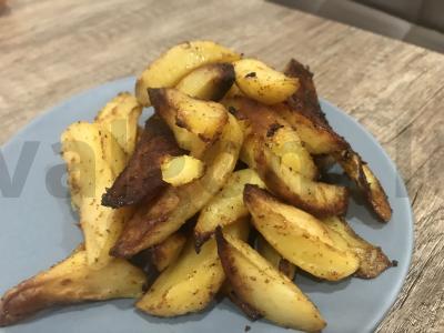 Kaimiška bulvė, traški išorėje ir minkšta viduje pagrindine nuotrauka