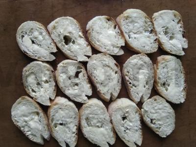 Šventiniai sumuštiniai su pistacijomis ir granatais Žingsnis 1