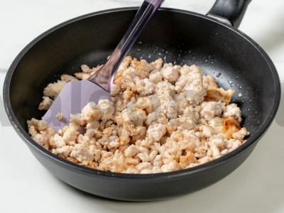 Vištienos faršas su ryžiais Žingsnis 4