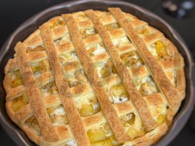 Vištienos ir bulvių pyragas pagrindine nuotrauka