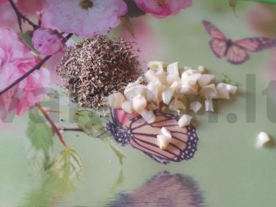 Pšeniniai blynai, kepti su provanso žolelėmis Žingsnis 2