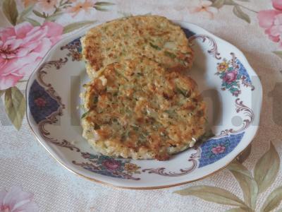 Pšeniniai blynai, kepti su provanso žolelėmis pagrindine nuotrauka