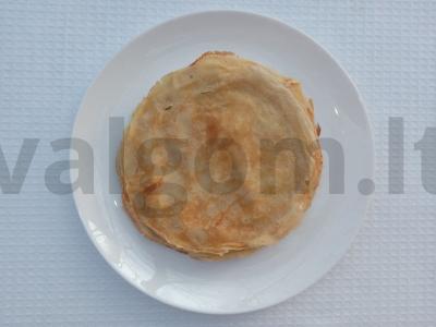 Naudingos blynai iš vaikų mišinio pagrindine nuotrauka