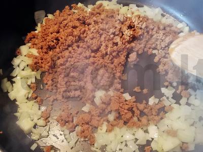 Makaronų ir faršo apkepas puode Žingsnis 1