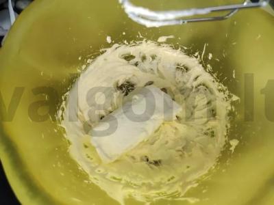 Varškės uogų kremas Žingsnis 2