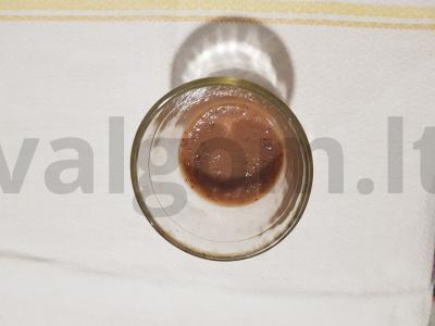 Varškės desertas su spanguolių musu Žingsnis 3