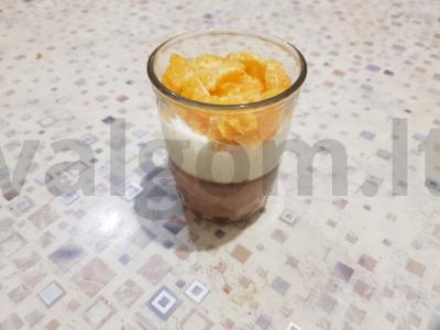 Varškės desertas su spanguolių musu Žingsnis 5