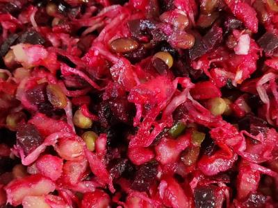 Vinegretas su garstyčių aliejumi pagrindine nuotrauka